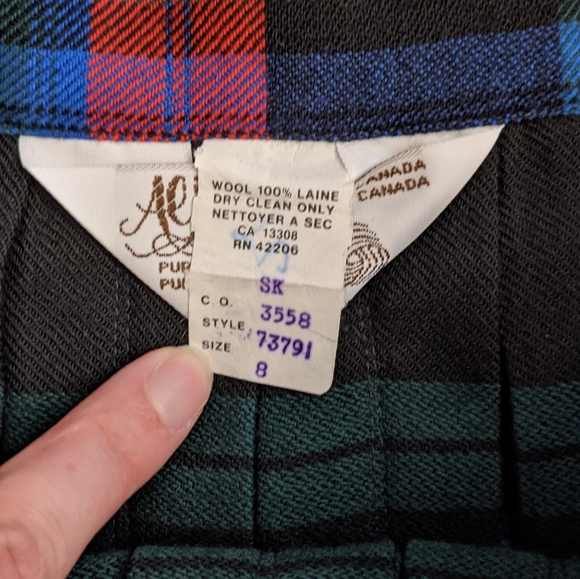 Al Jean Wool Vintage Midi Pleated Skirt in Blue Red Green Black - Picture 4 of 11